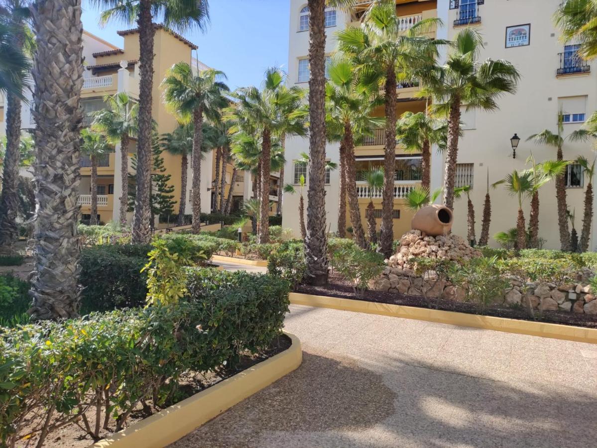 Apartament Aldea Del Mar Torrevieja Zewnętrze zdjęcie